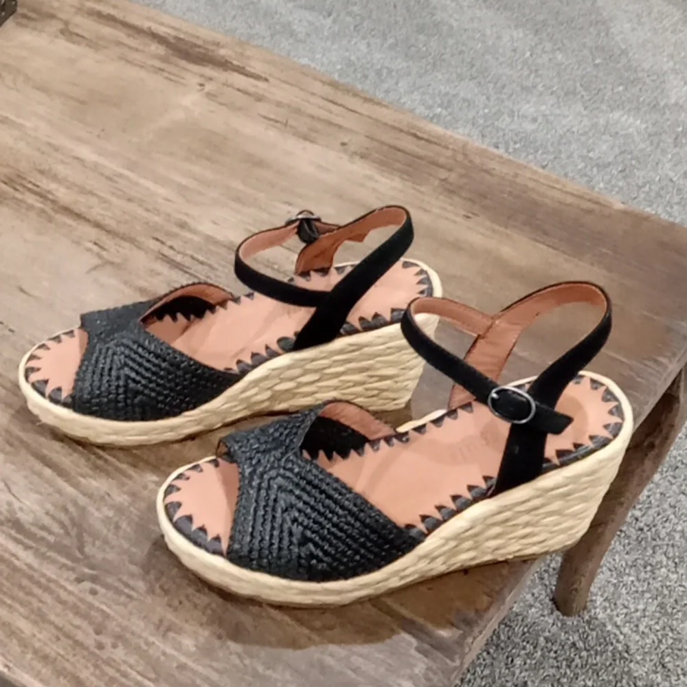 Gentle Souls Kenneth Cole Nomi Raffia Open Toe 3 1/2" Cork Wedge Size 7.5 NWT - Picture 6 of 8